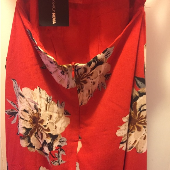 Fashion Nova spaghetti strap maxi wrap dress - Picture 7 of 8